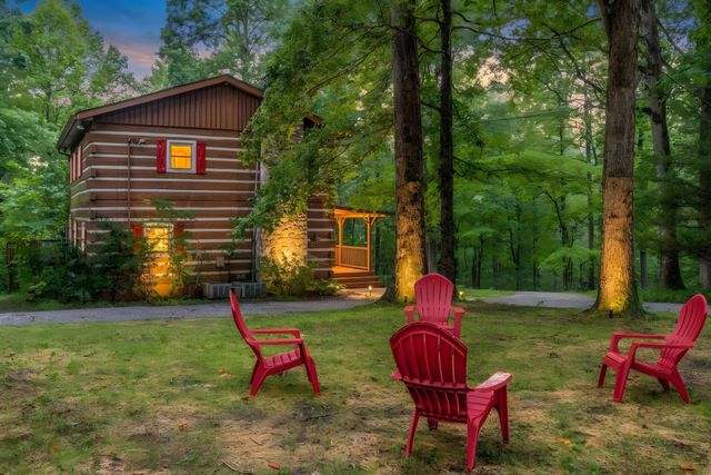 150 Humpty Dumpty Rd, White Bluff, TN 37187