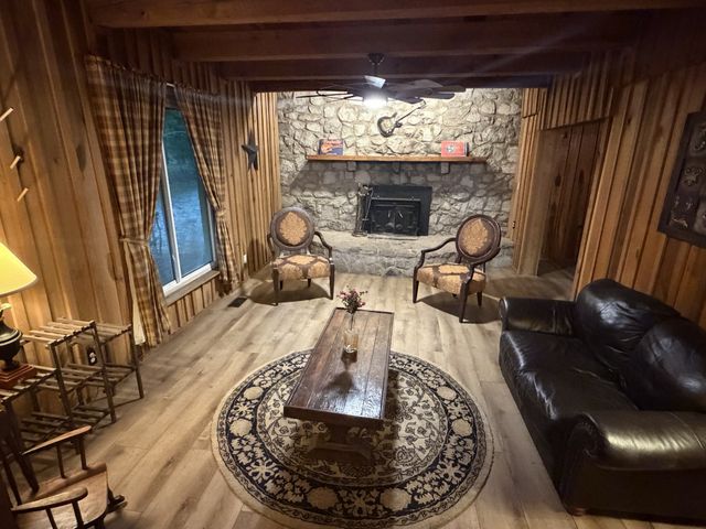 150 Humpty Dumpty Rd, White Bluff, TN 37187