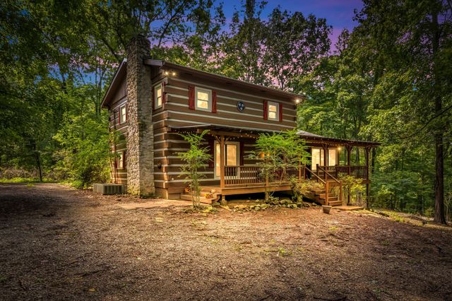 150 Humpty Dumpty Rd, White Bluff, TN 37187