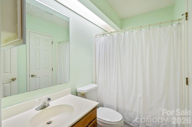 2834 Iron Gate Lane, Charlotte, NC 28212