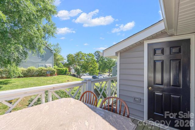 2834 Iron Gate Lane, Charlotte, NC 28212