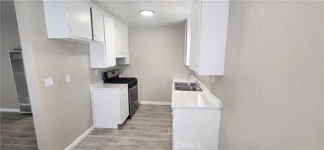 687 W 17th 4, San Bernardino, CA 92405
