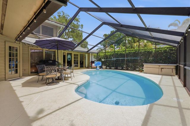 1063 GREYSTONE LANE, Sarasota, FL 34232