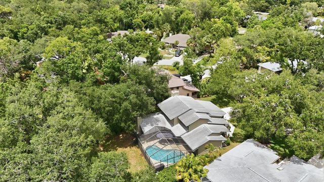 1063 GREYSTONE LANE, Sarasota, FL 34232