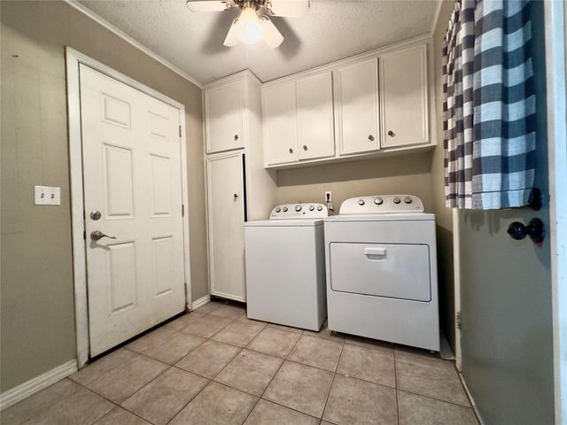 1442 Sleepy Hollow Drive, Lufkin, TX 75904