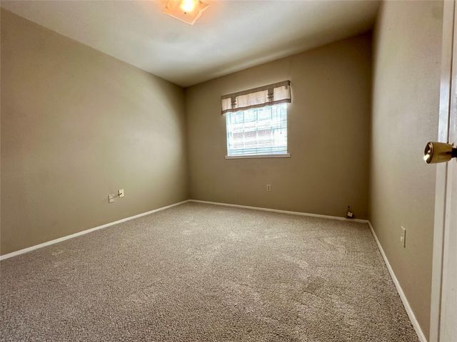 1442 Sleepy Hollow Drive, Lufkin, TX 75904