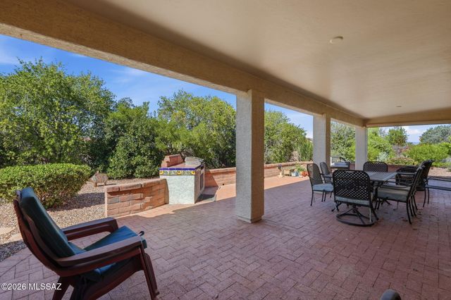 1141 N Desert Deer Pass, Green Valley, AZ 85614