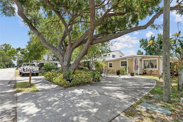 4530 72ND AVENUE N, Pinellas Park, FL 33781