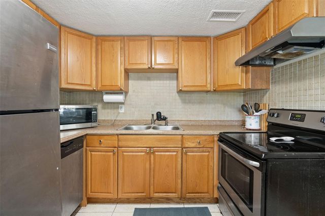 4530 72ND AVENUE N, Pinellas Park, FL 33781