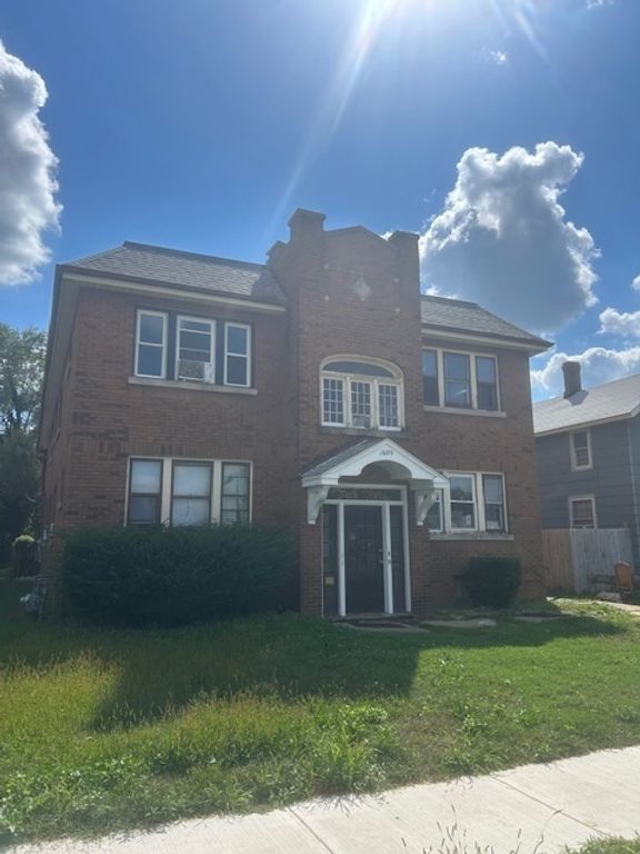 1609 17th Avenue, Rockford, IL 61104