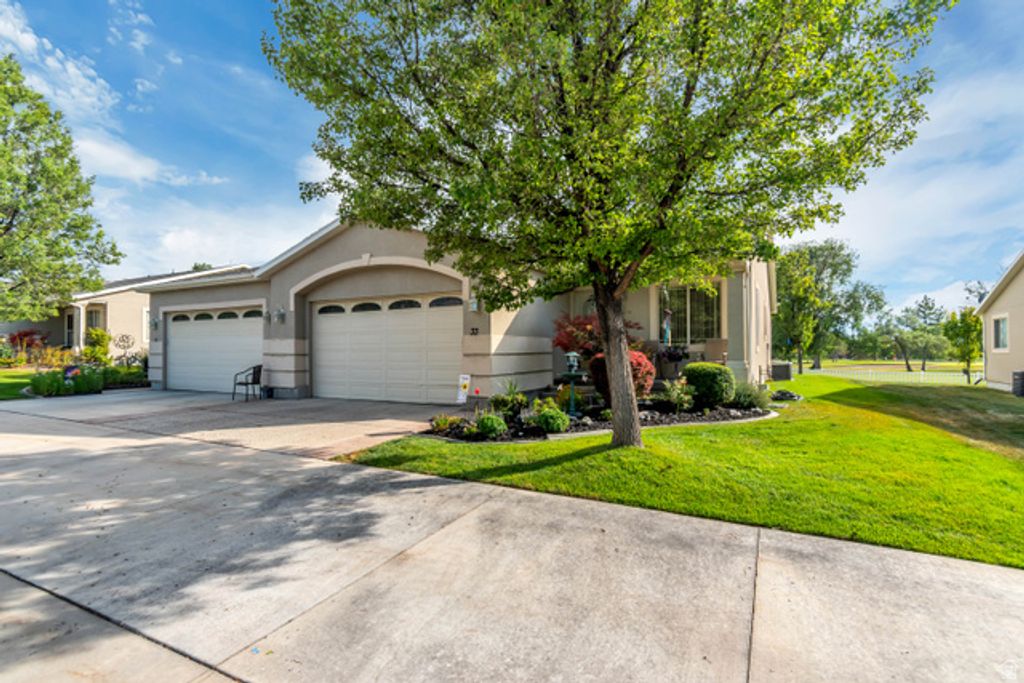 33 CLUBHOUSE DR, Stansbury Park, UT 84074 — exterior