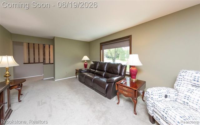 12168 Carriage Trail Circle, Davisburg, MI 48350