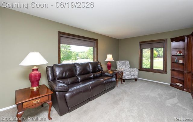 12168 Carriage Trail Circle, Davisburg, MI 48350