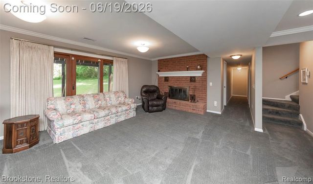 12168 Carriage Trail Circle, Davisburg, MI 48350