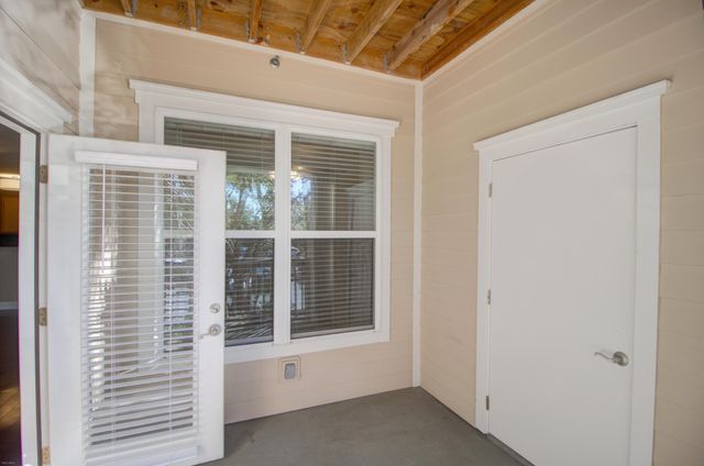 2244 Ashley Crossing Drive 1213, Charleston, SC 29414