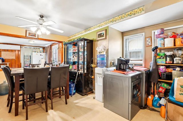871 Greenwood Ave, West Sacramento, CA 95605