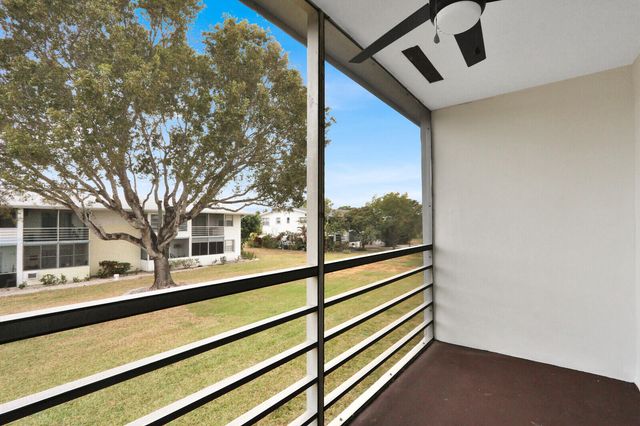 184 Norwich H, West Palm Beach, FL 33417