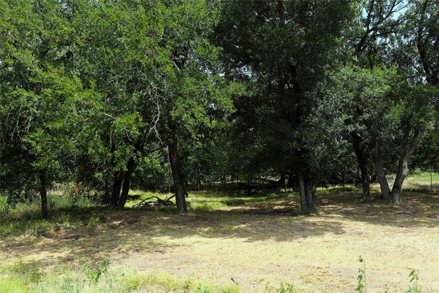 2137 State Highway 69 S, Greenville, TX 75402