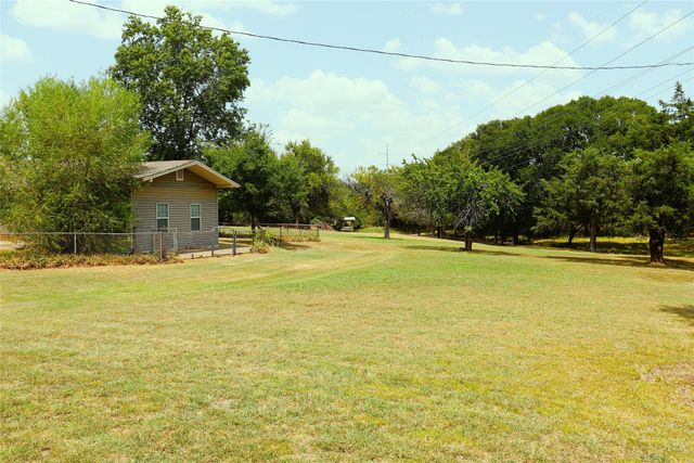 2137 State Highway 69 S, Greenville, TX 75402