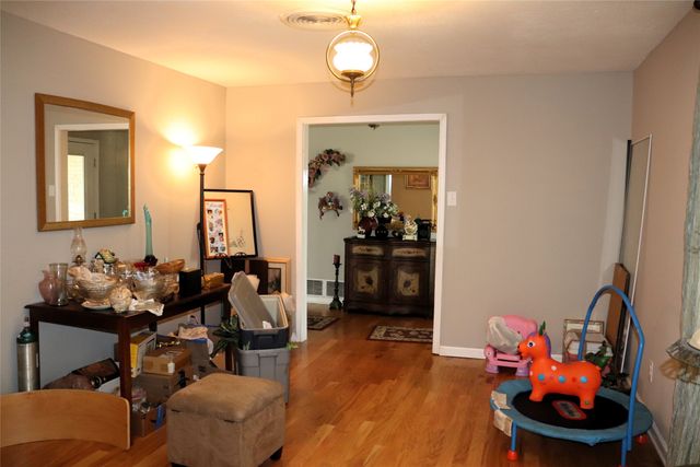 2137 State Highway 69 S, Greenville, TX 75402