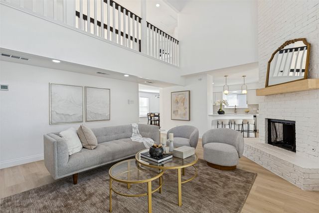 4721 Fallon Place, Dallas, TX 75227