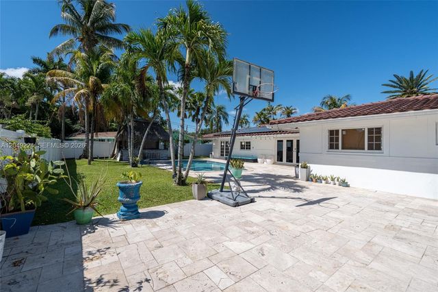 20235 Highland Lakes Boulevard, Miami, FL 33179