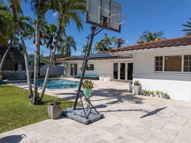 20235 Highland Lakes Boulevard, Miami, FL 33179
