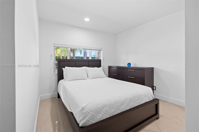 20235 Highland Lakes Boulevard, Miami, FL 33179