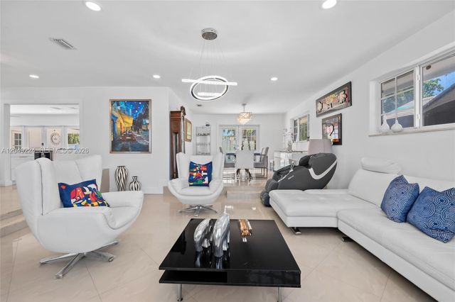 20235 Highland Lakes Boulevard, Miami, FL 33179
