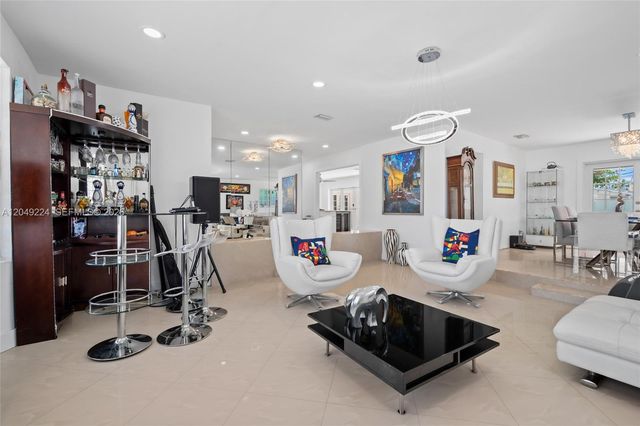 20235 Highland Lakes Boulevard, Miami, FL 33179
