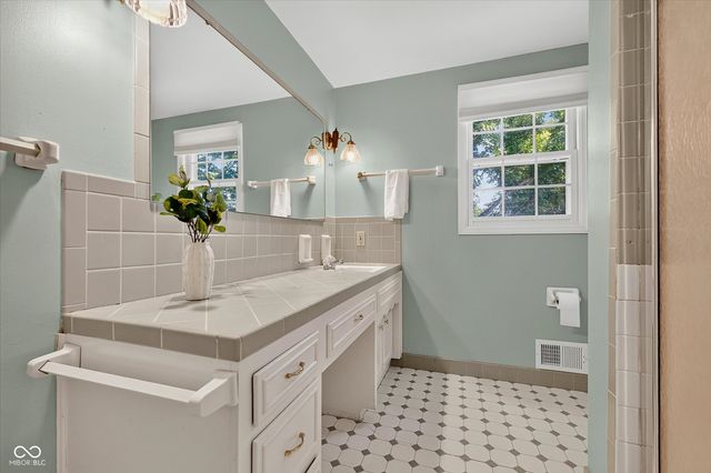 6501 Welham Road, Indianapolis, IN 46220