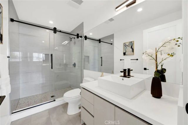 941 E California Boulevard 1, Pasadena, CA 91106