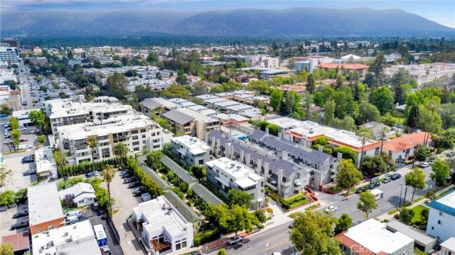 941 E California Boulevard 1, Pasadena, CA 91106