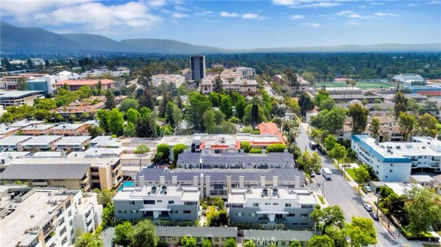 941 E California Boulevard 1, Pasadena, CA 91106