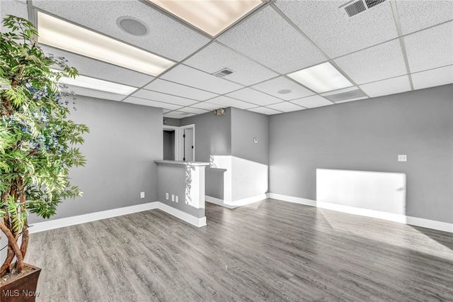 12563 Pearl Road, Strongsville, OH 44136