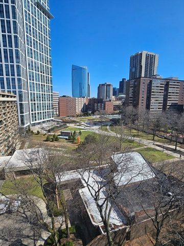6 Whittier Place 10J, Boston, MA 02114
