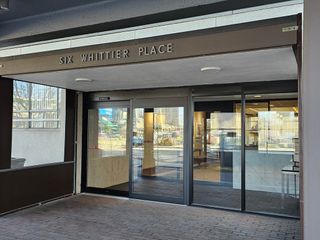 6 Whittier Place 10J, Boston, MA 02114