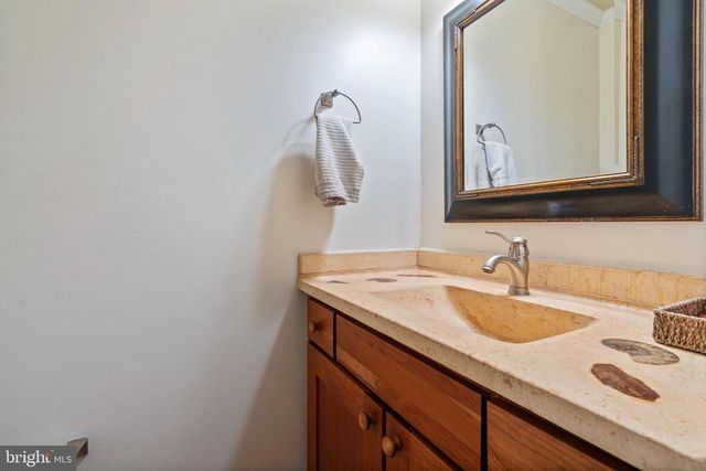 2117 POT SPRING RD, Lutherville Timonium, MD 21093