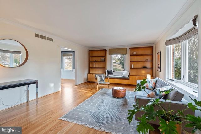 2117 POT SPRING RD, Lutherville Timonium, MD 21093