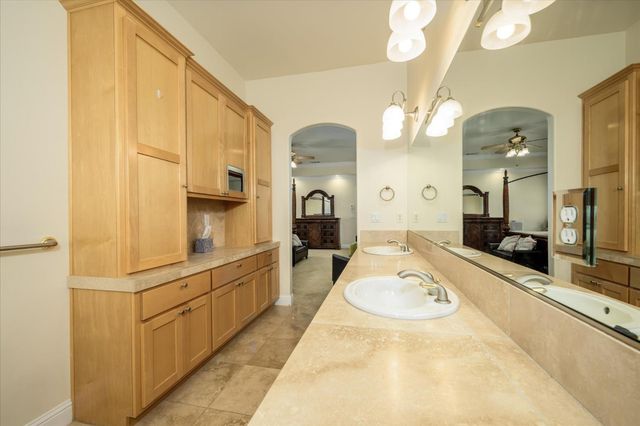 2310 Fieldstone Dr, Placerville, CA 95667
