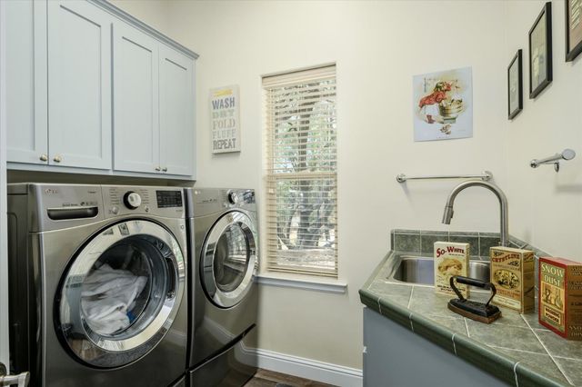 2310 Fieldstone Dr, Placerville, CA 95667