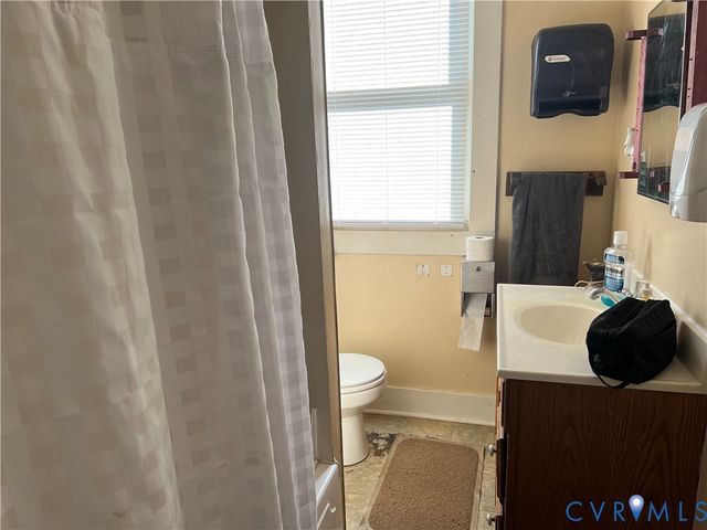 2124 Rhudy St, Richmond, VA 23222