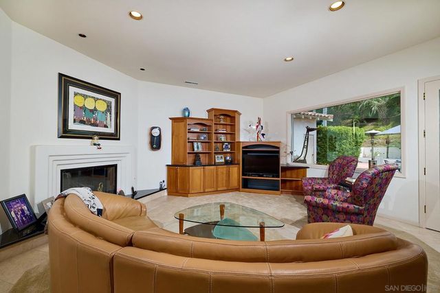 4311 Vista De La Tierra, Del Mar, CA 92014