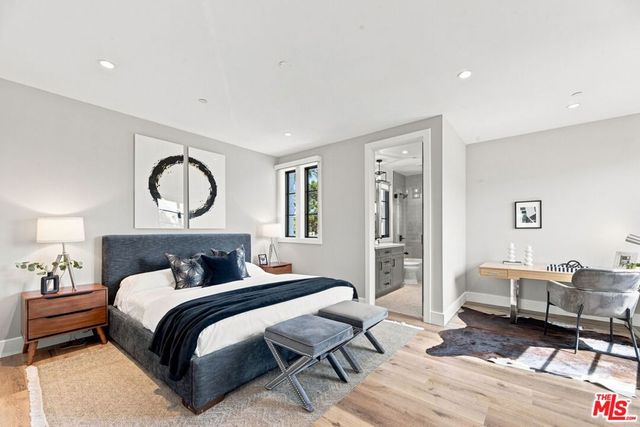 1348 S Burnside Avenue, Los Angeles, CA 90019
