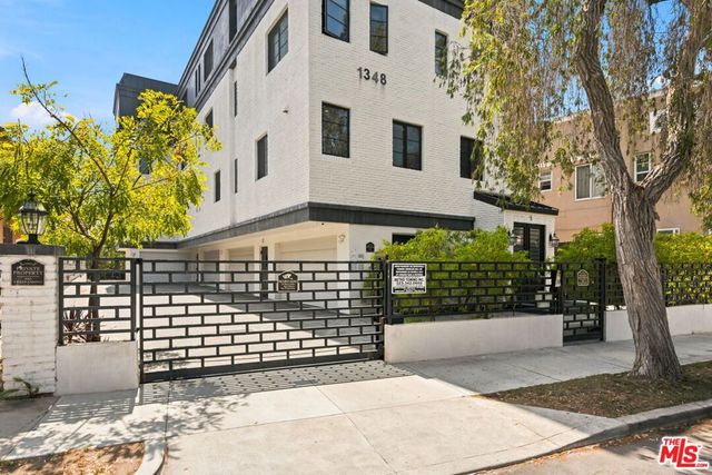 1348 S Burnside Avenue, Los Angeles, CA 90019