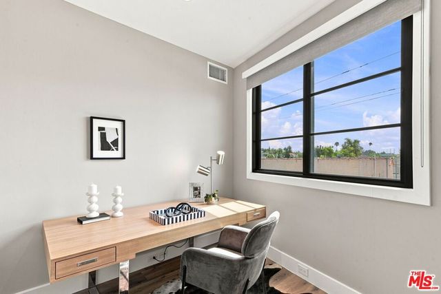 1348 S Burnside Avenue, Los Angeles, CA 90019