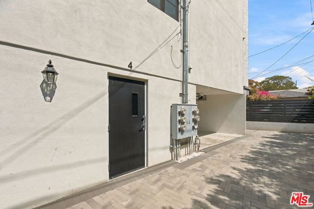 1348 S Burnside Avenue, Los Angeles, CA 90019