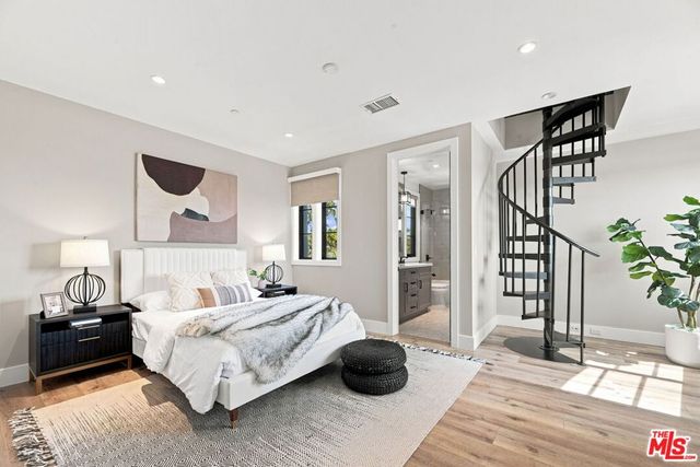 1348 S Burnside Avenue, Los Angeles, CA 90019