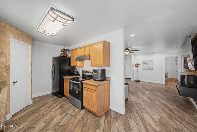 7395 W RANCHO Drive, Glendale, AZ 85303