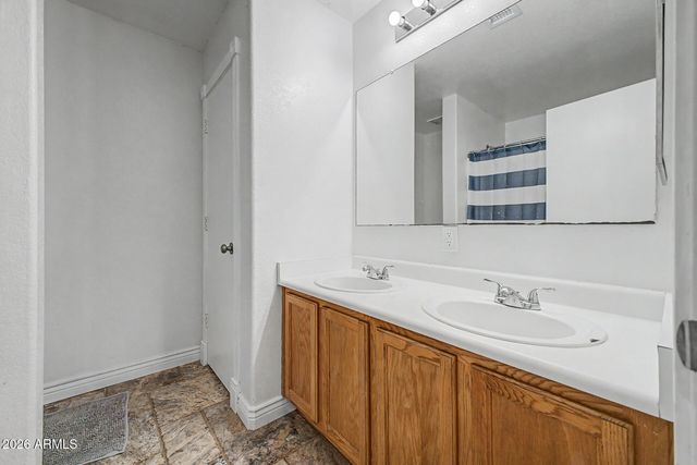 7395 W RANCHO Drive, Glendale, AZ 85303